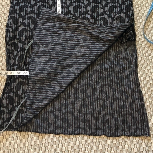 MANYAVAR Kurta Men's Size Medium Black Gray Multicolor Floral Printed - Picture 10 of 12